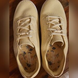 Skechers Goga Mat Walking Shoe